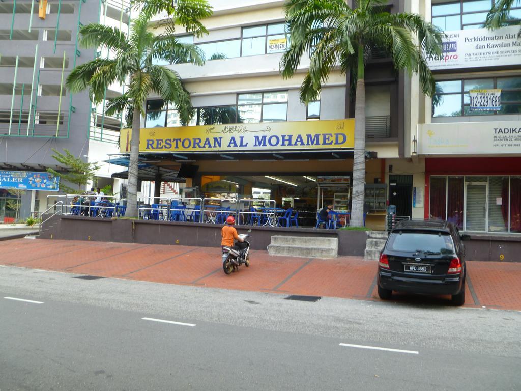 Indah Alam Condo Shah Alam Exterior photo